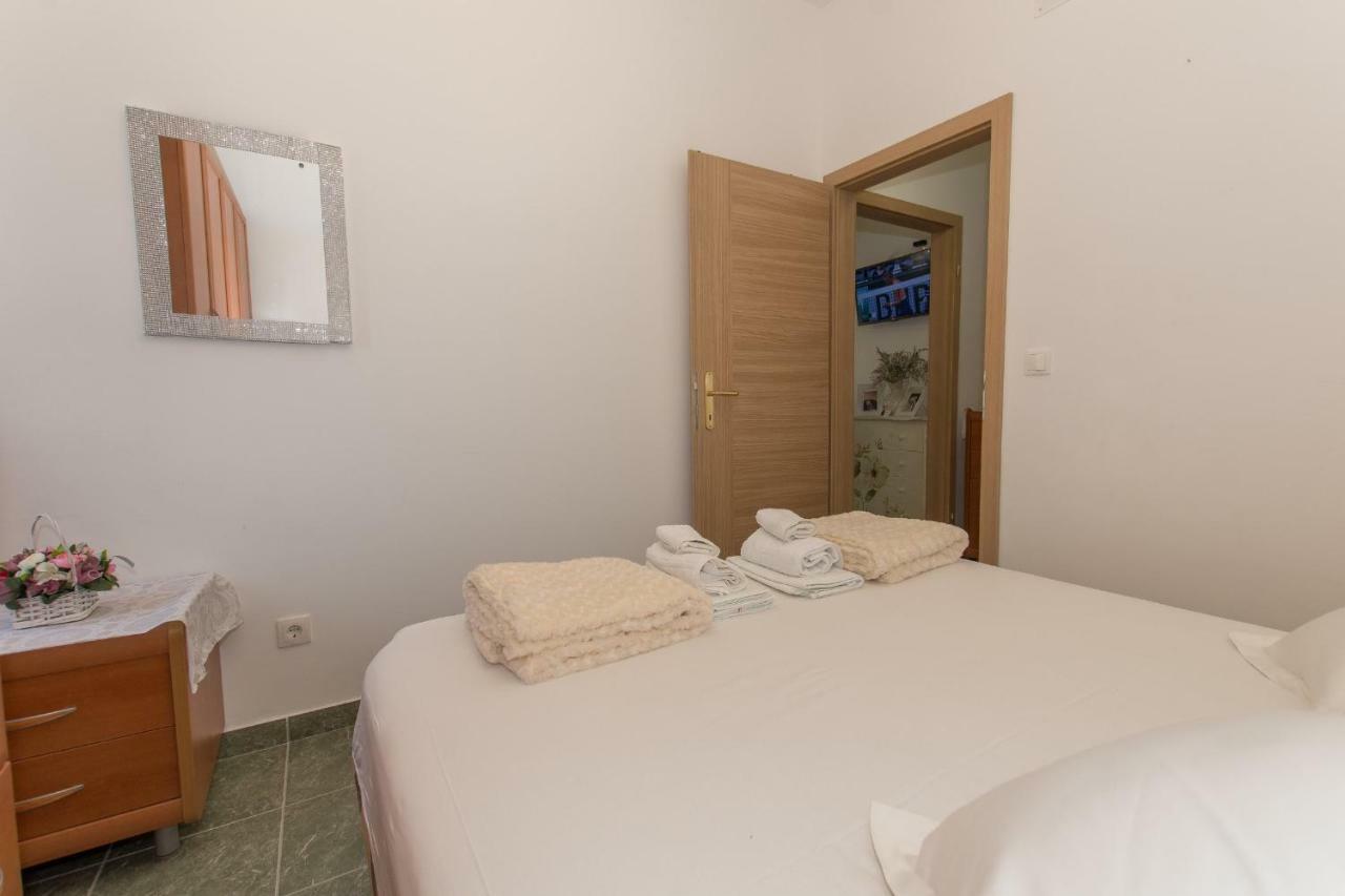 Holiday Home Godinj Donje Rascane Exterior photo