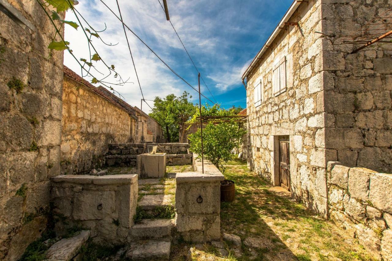 Holiday Home Godinj Donje Rascane Exterior photo